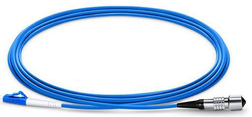 Customized IP67 Harsh Environment Jenis Tahan Air (Plug / Socket) Ke LC / SC / FC / ST Single Mode Fiber Optic Patch Cable